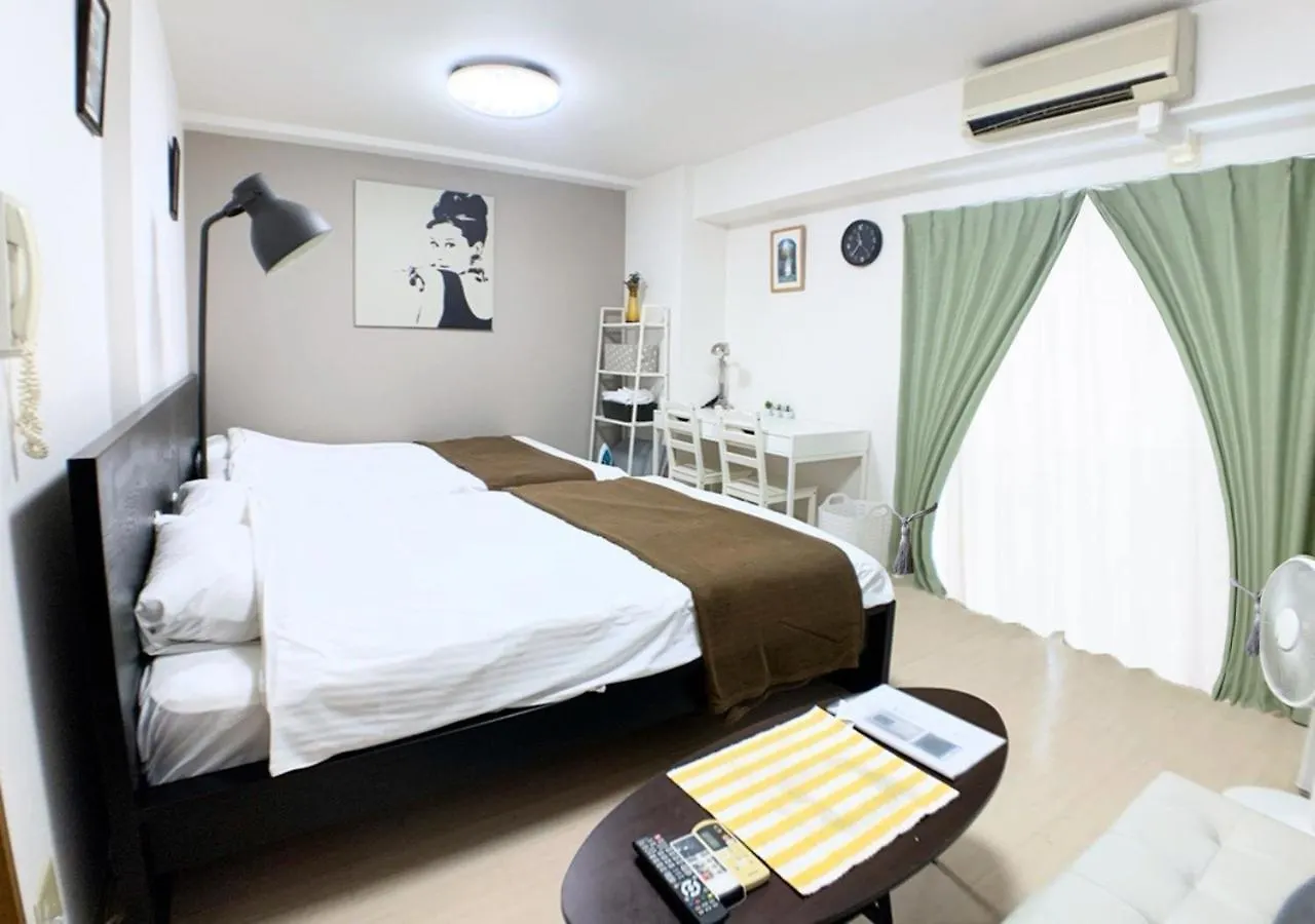 Hotel Aaron West Osaka